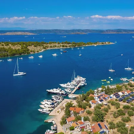 By The Sea Cove Golubovac, Kornati - 23062 *